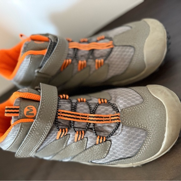 Merrell womens hiking shoe size 5.5 worn once mint - Picture 3 of 7